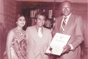 Rajah and his wife Patsy with Los Angeles Mayor Tom Bradley who proclaimed Sri Lanka Day in 1976.