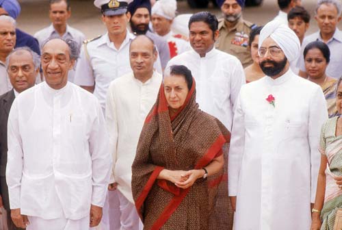 Sri Lanka President Jayawardene (Left) wanted to protect relations with Indian Prime Minister Indira Gandhi (center).